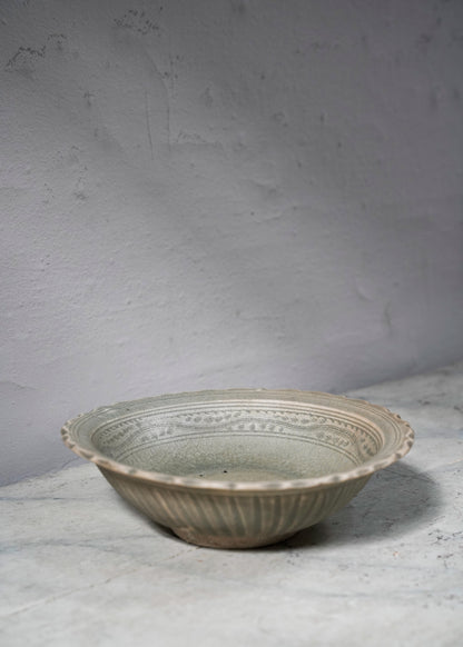 Shipwreck bowl from the Royal Nanhai ship