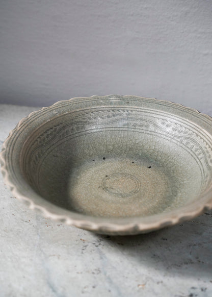 Shipwreck bowl from the Royal Nanhai ship