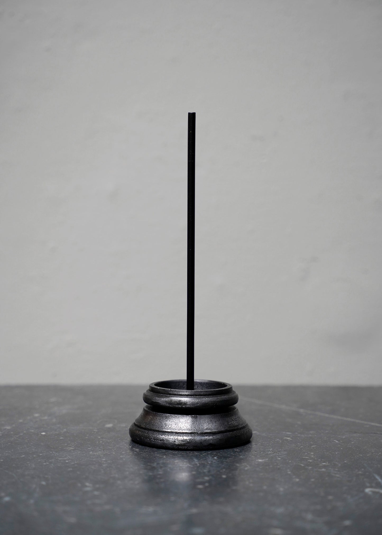 Snowman on aluminum stand in Pink - Small