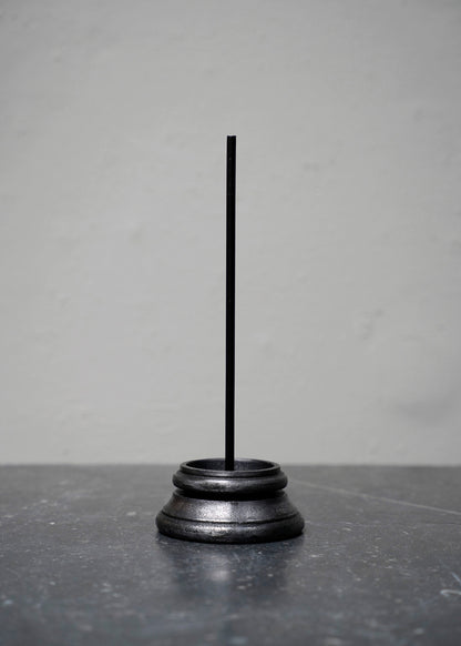 Snowman on aluminum stand in Pink - Small