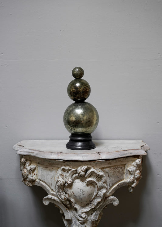 Snowman on aluminum stand in Green - Small