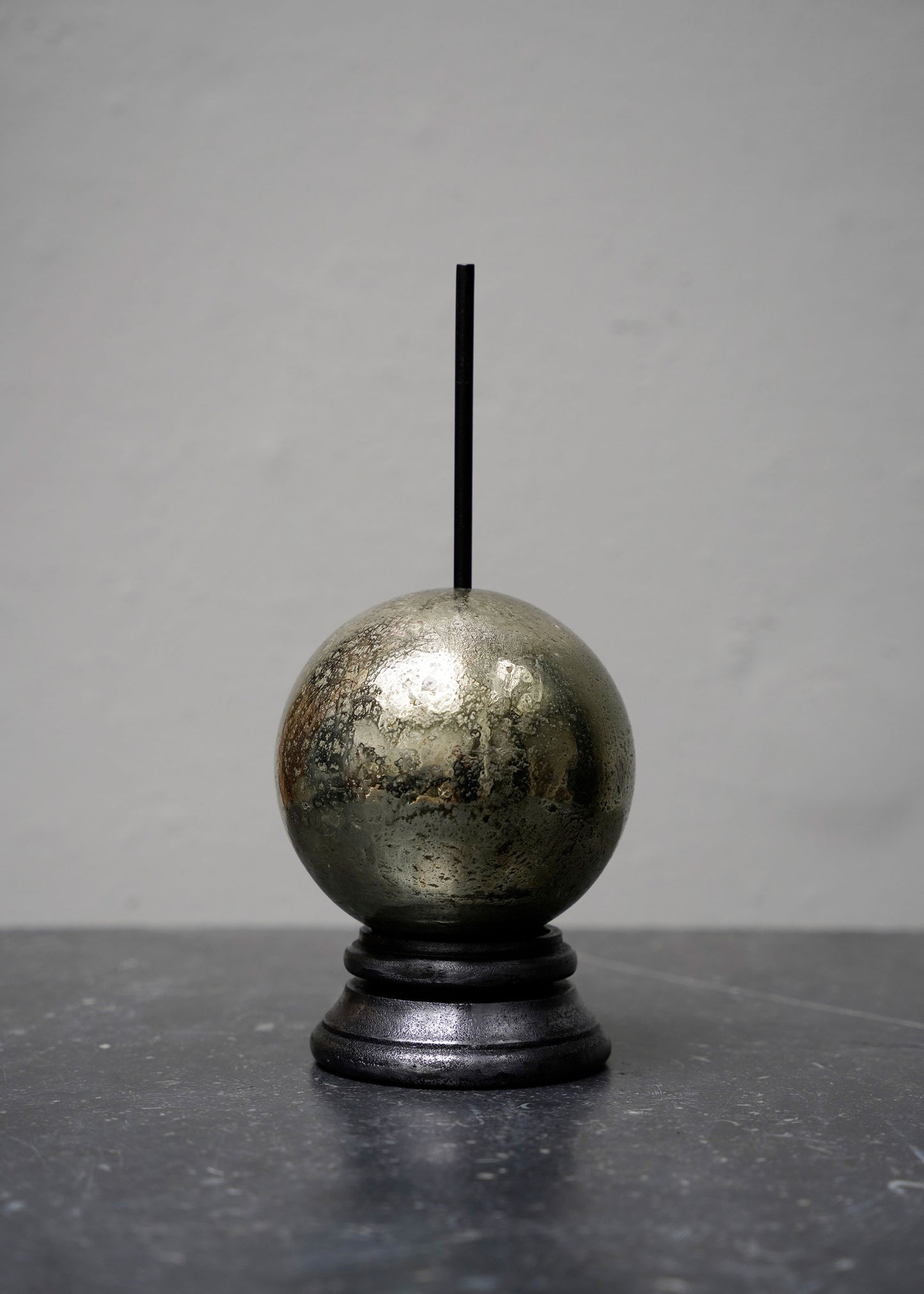 Snowman on aluminum stand in Green - Small