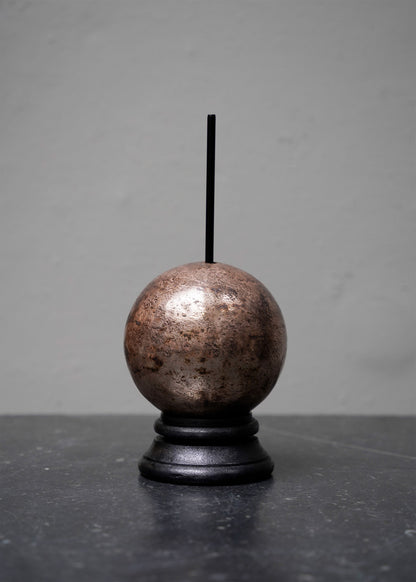 Snowman on aluminum stand in Pink - Small