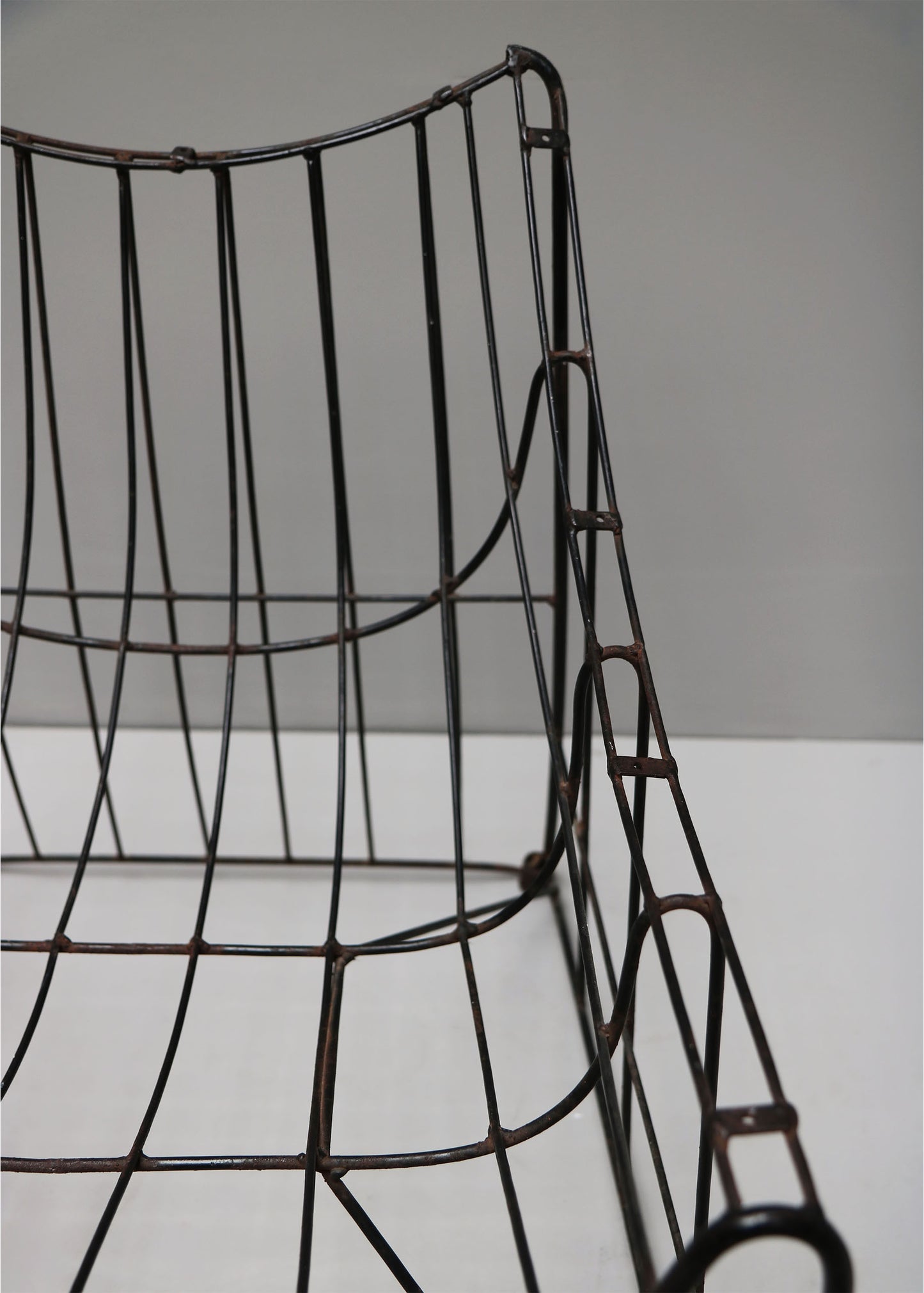ENGLISH WIRE CHAIR