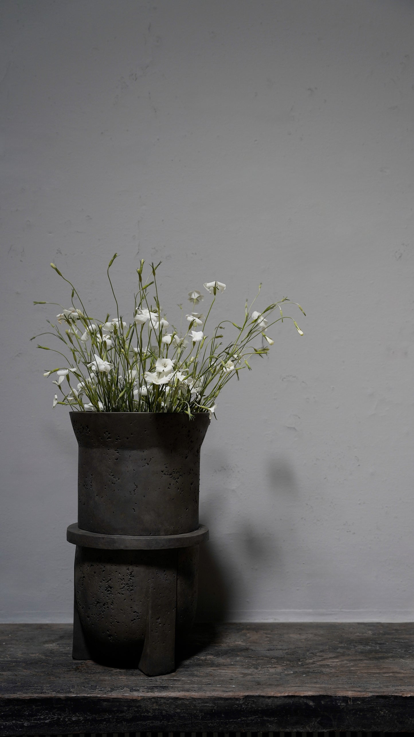 "URN" BY RICK OWENS FURNITURE