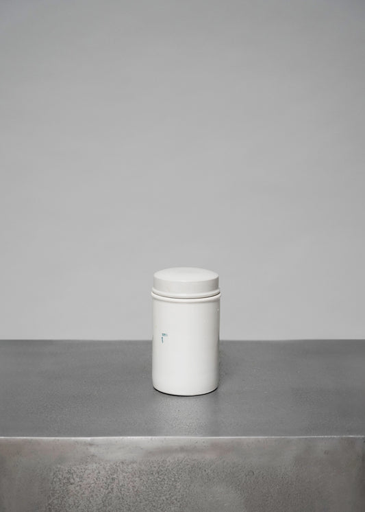White ceramic jar S