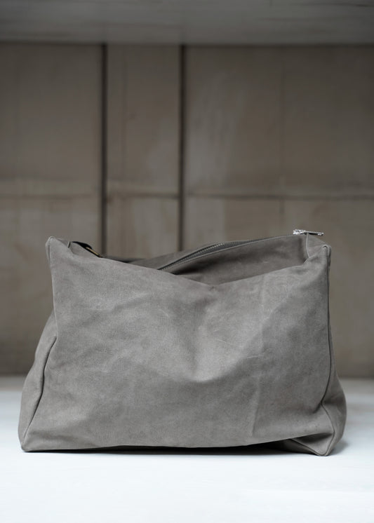 Suede Pouch large - brown w. brown zipper