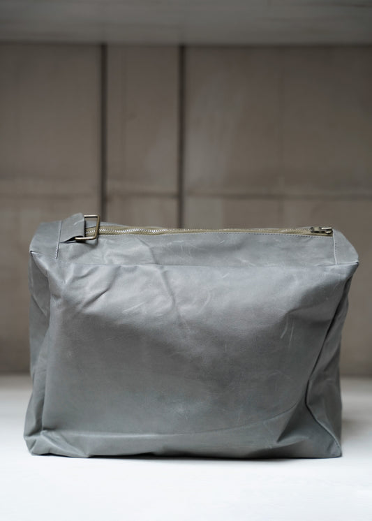 Leather Pouch large - dark grey w grey zipper