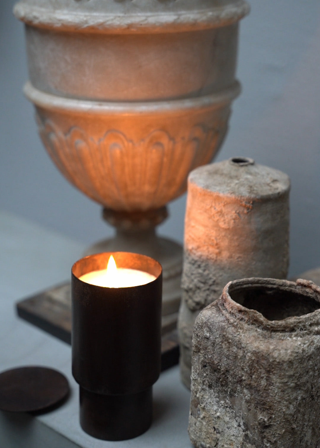 Duftkerze „Ma'at“ im Eisengefäß