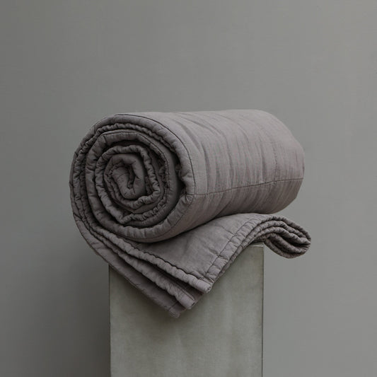 Quilted blanket high quality linen by Society Limonta at Studio Oliver Gustav. Bedroom interior design